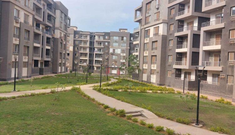 الإسكان تطرح 785 شقة في 4 مدن جديدة للمصريين بالخارج بهذا الموعد